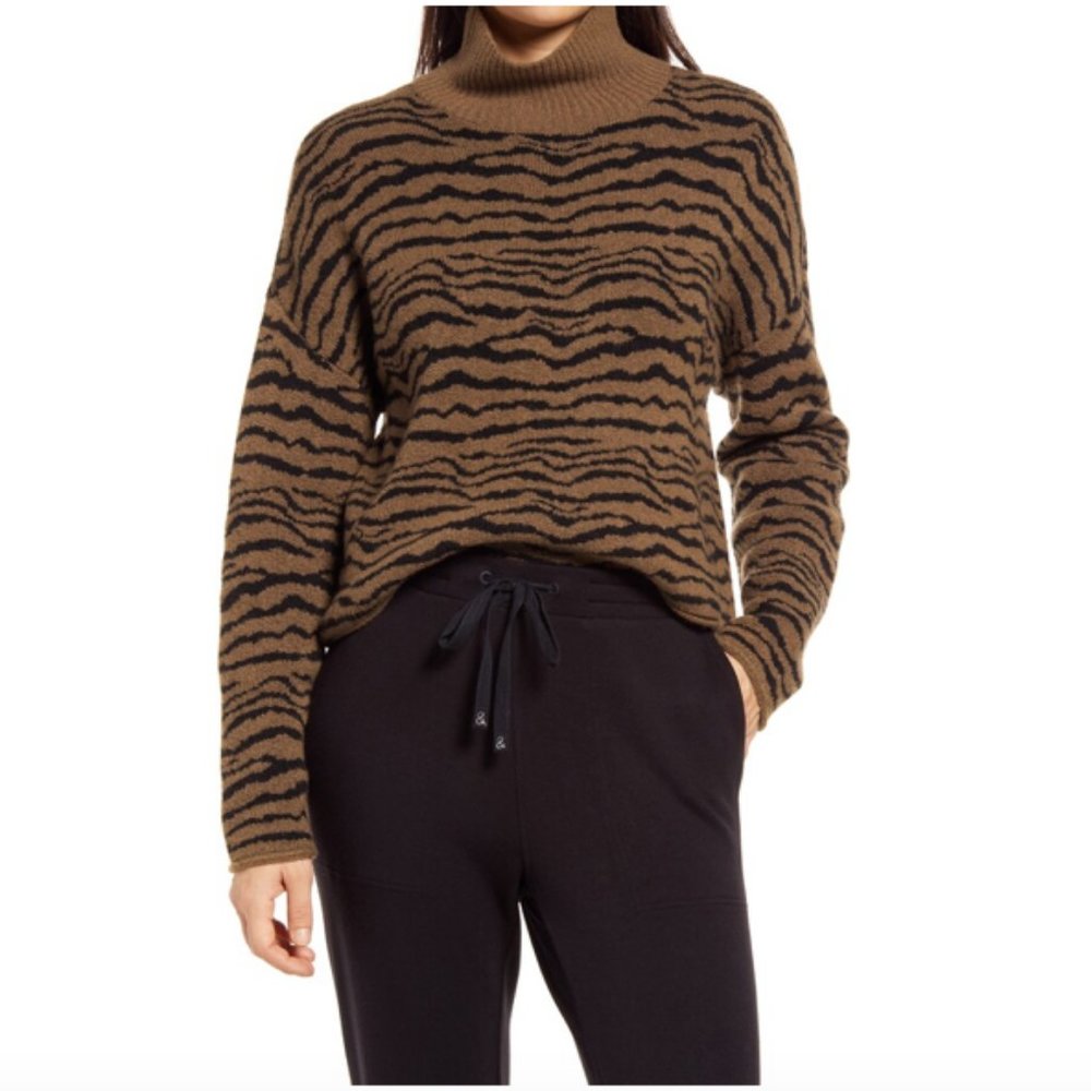 FREE SHIPPING! Lou & Grey Cypress Tiger Stripe Turtleneck Sweater